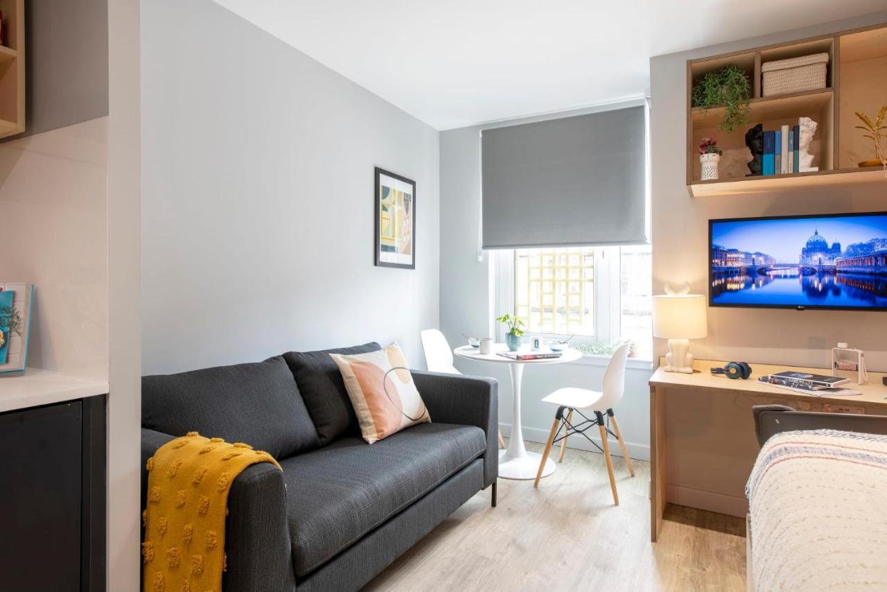 Sleek Studios, Apartments And Private Bedrooms At Silk Mill Close To Edinburgh Old Town Eksteriør billede